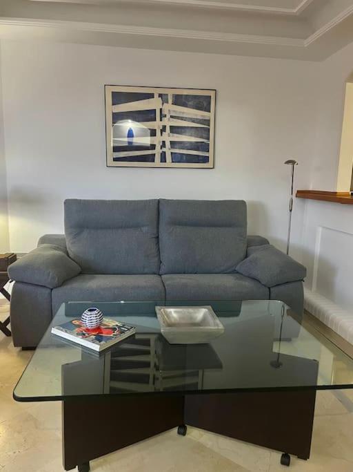 Piso En Marbella En Primera Linea De Playa Bagian luar foto