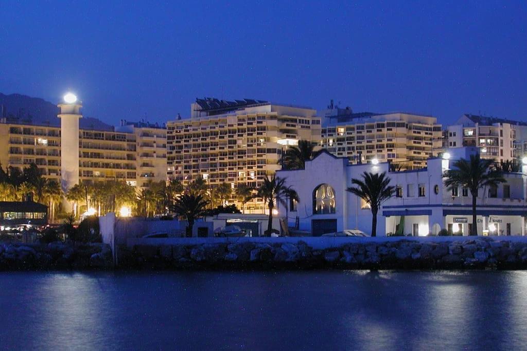 Piso En Marbella En Primera Linea De Playa Bagian luar foto